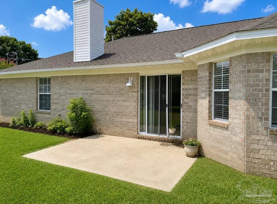 401 Thorn Ct, Pensacola, FL 32526 - #2