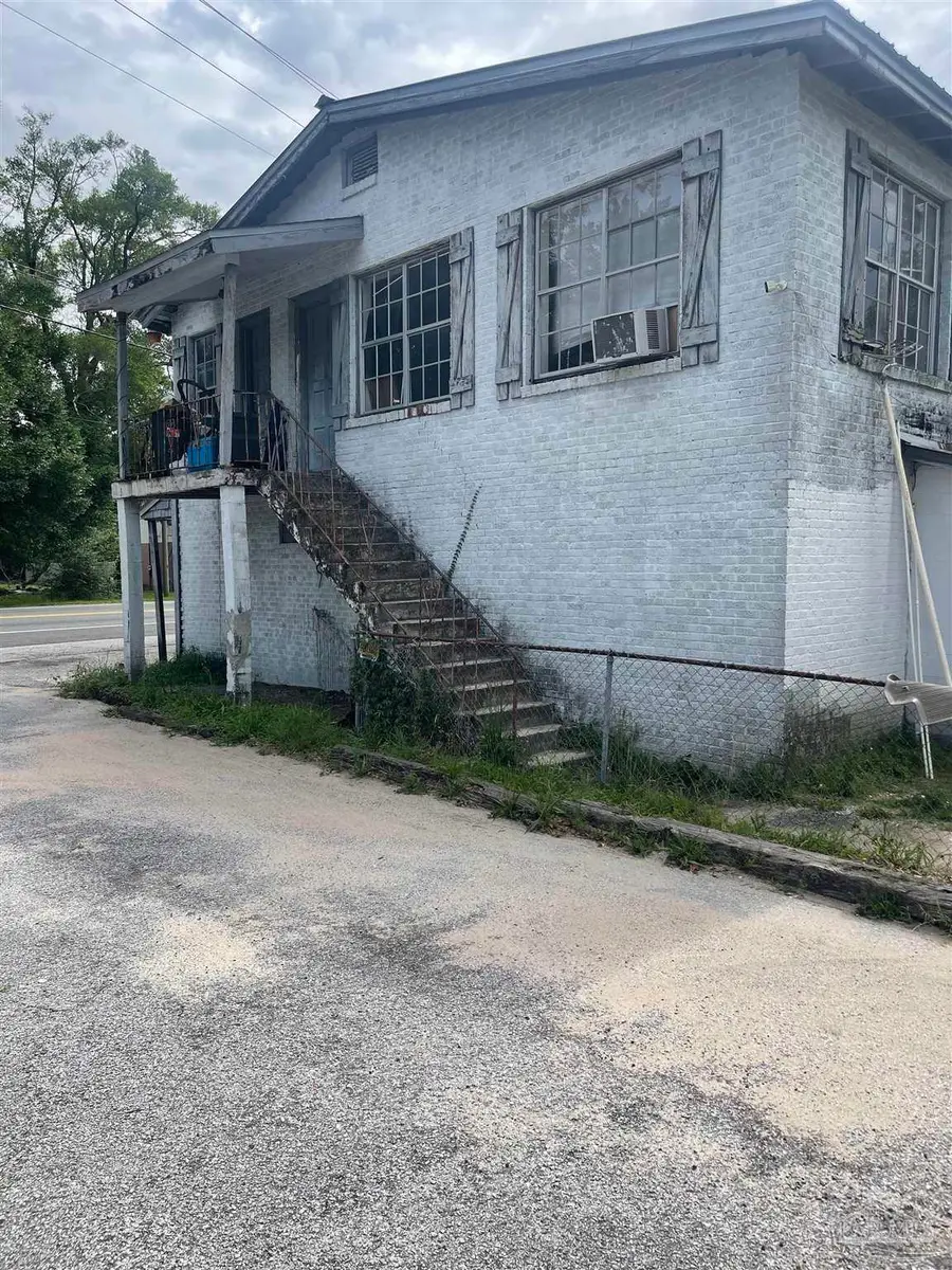 6812 Lillian Hwy, Pensacola, FL 32506 - #2