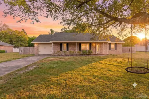6332 Jason Dr, Milton, FL 32570