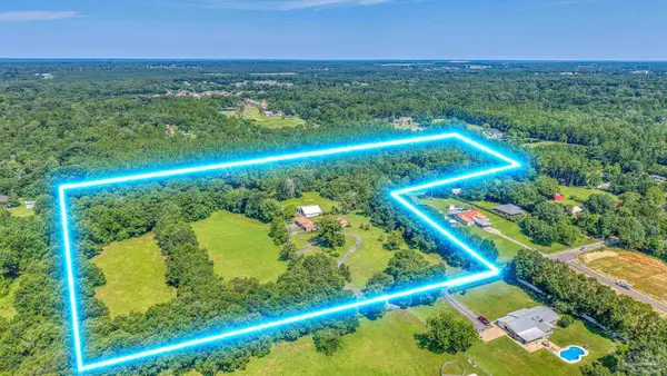 7621 Chellie Rd, Pensacola, FL 32526