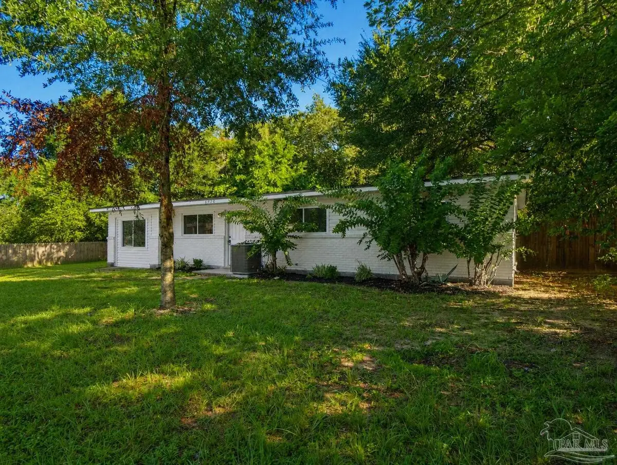 6426 Julia Dr, Milton, FL 32570 - #1