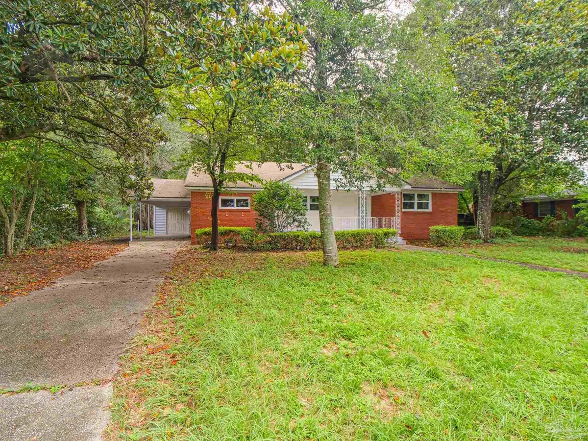 2014 University St, Pensacola, FL 32504 - #1