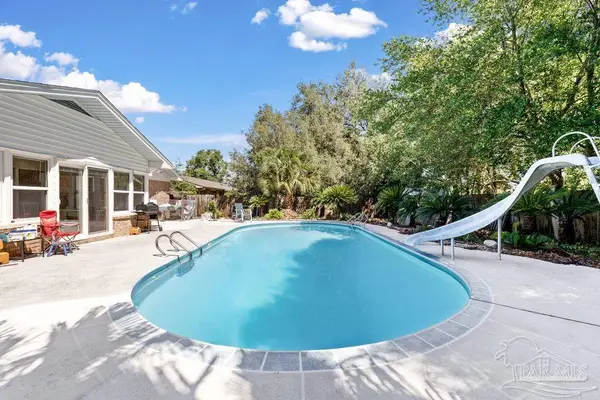 8222 Emperor Rd, Pensacola, FL 32514