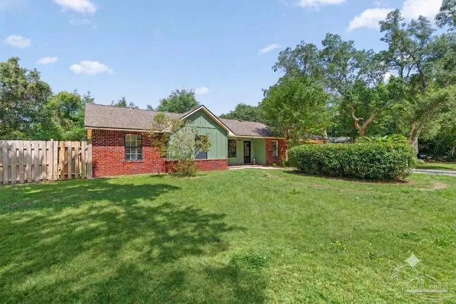 1643 Balogh Dr, Gulf Breeze, FL 32563 - #2