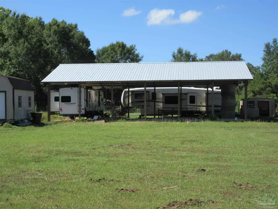 9456 a Hay Meadow Rd, Milton, FL 32583 - #3