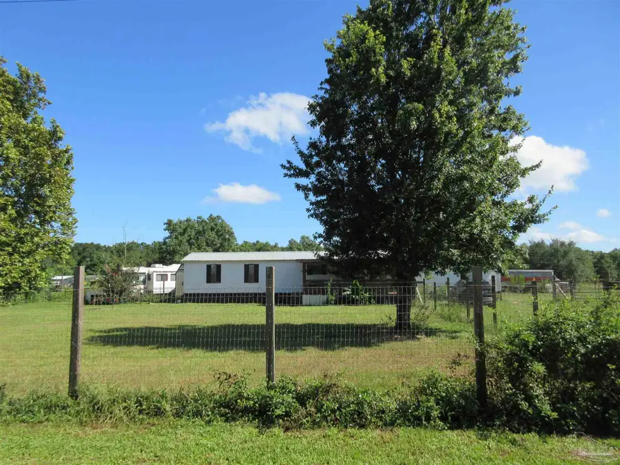 9465 Hay Meadow Rd, Milton, FL 32583 - #2