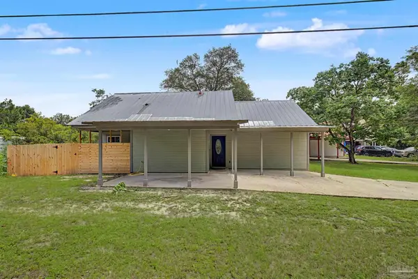 2853 Hidden Springs Cir, Pensacola, FL 32526