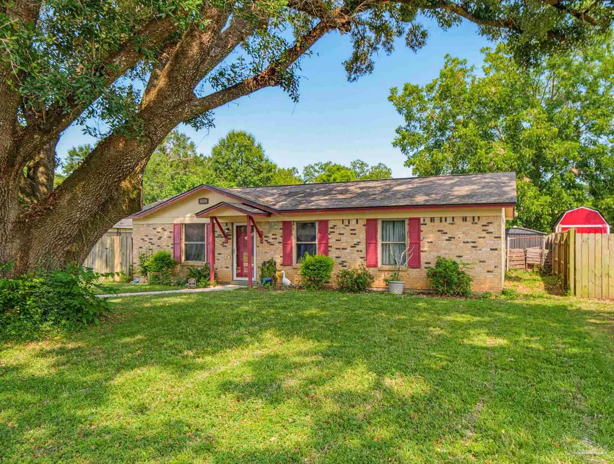 2018 Woodbury Dr, Cantonment, FL 32533 - #1