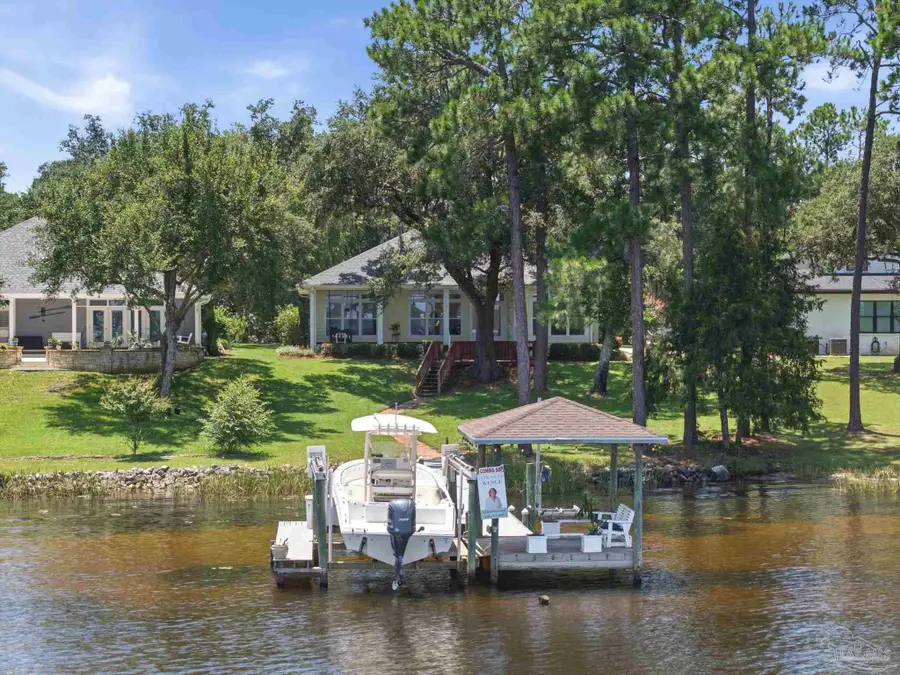 3932 Plantation Cove Ct, Milton, FL 32583 - #3