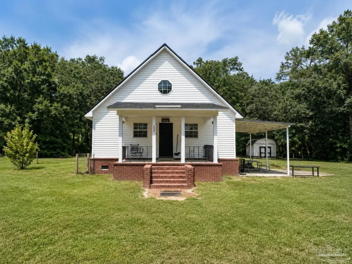 5373 Fireside Ln, Milton, FL 32583 - #1