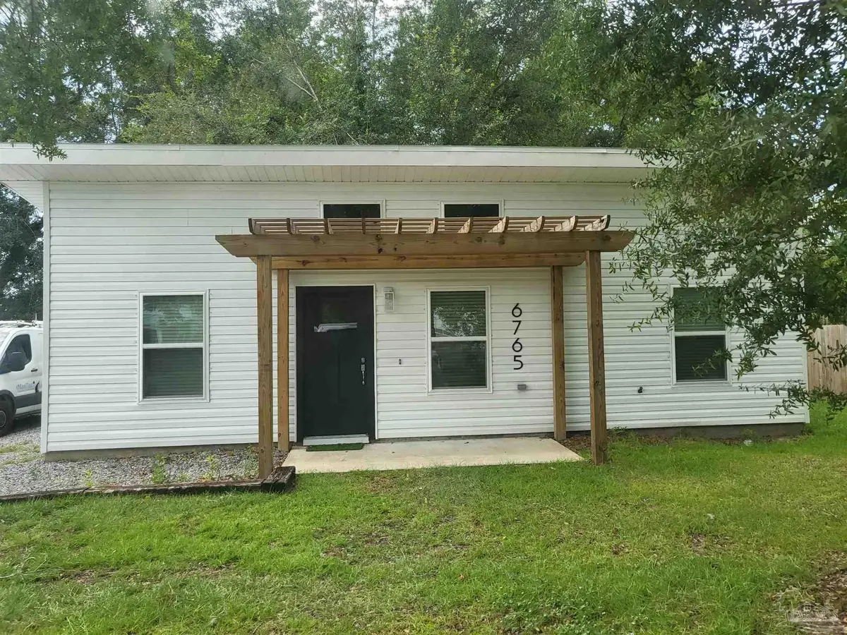 4856 Tide Dr, Milton, FL 32583 - #1