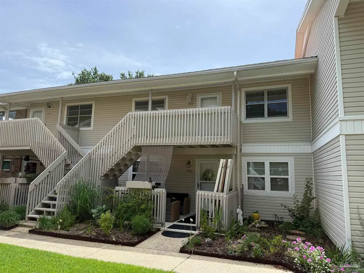 1200 Shoreline Dr #402, Gulf Breeze, FL 32561 - #1