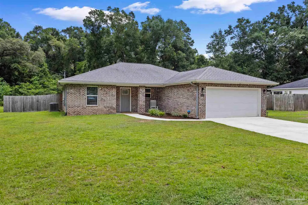 5622 Riviera Dr, Milton, FL 32583 - #1