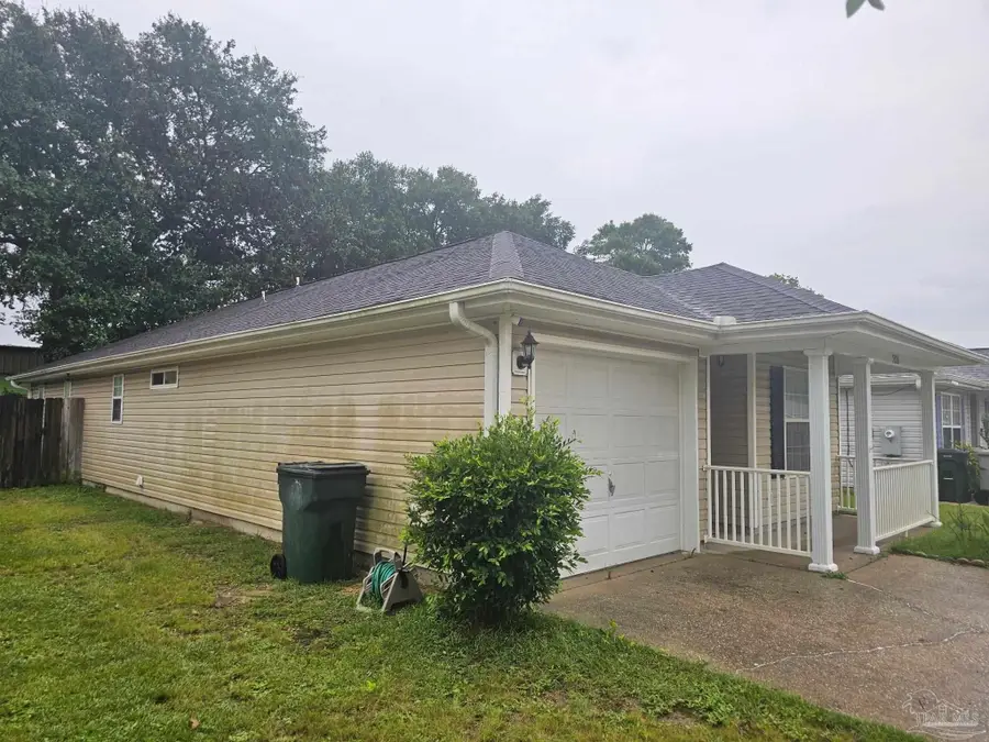 5926 Bilek Dr, Pensacola, FL 32526 - #3