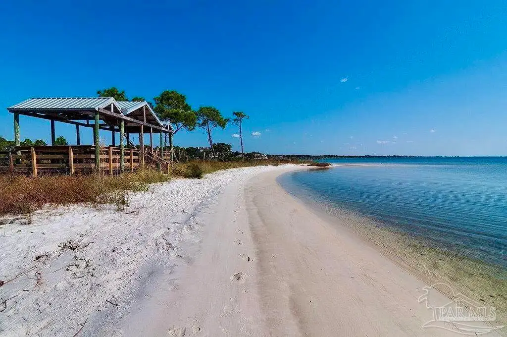 1932 Biscayne Blvd, Navarre, FL 32566 - #1