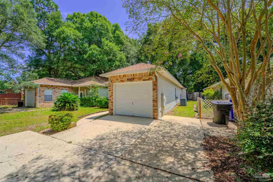 6102 The Oaks Ln, Pensacola, FL 32504 - #3