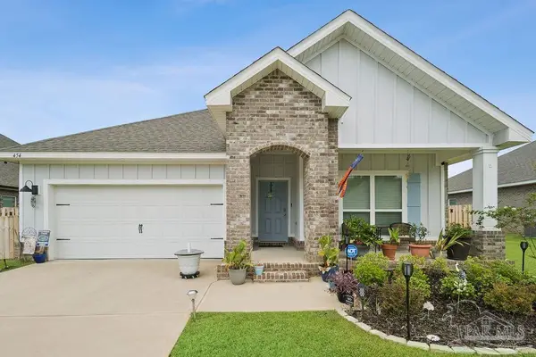 454 Connie Way, Cantonment, FL 32533