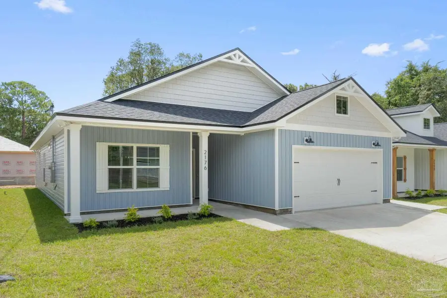 8318 Vickie St, Pensacola, FL 32514 - #2