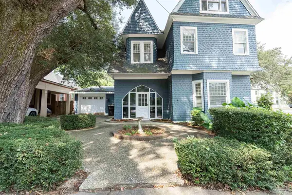 713 N Spring St, Pensacola, FL 32501