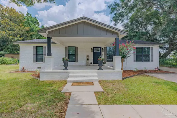 9900 Pine Meadow Ln, Pensacola, FL 32534