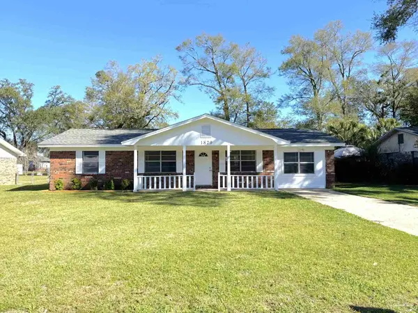 1820 Nestle Dr, Pensacola, FL 32534