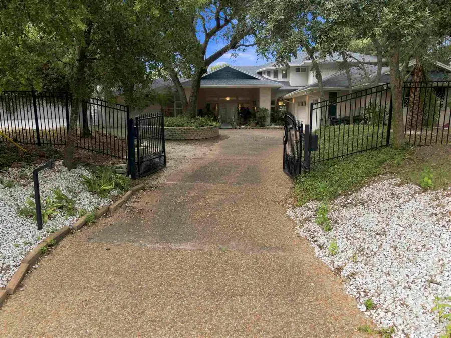 15000 Innerarity Pt Rd, Pensacola, FL 32507 - #3
