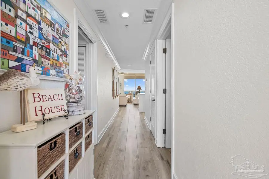 18 Via Deluna Dr #1404, Pensacola Beach, FL 32561 - #3