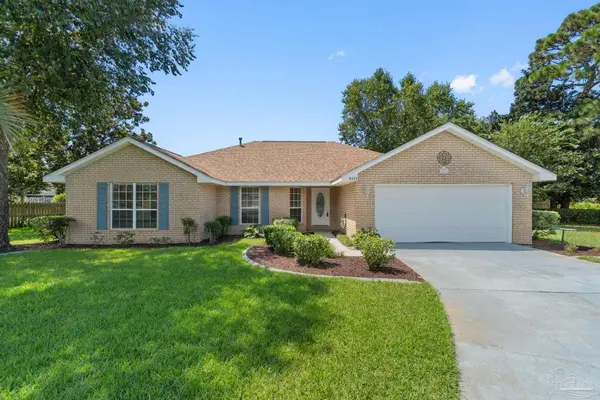 9277 Hansel Dr, Navarre, FL 32566