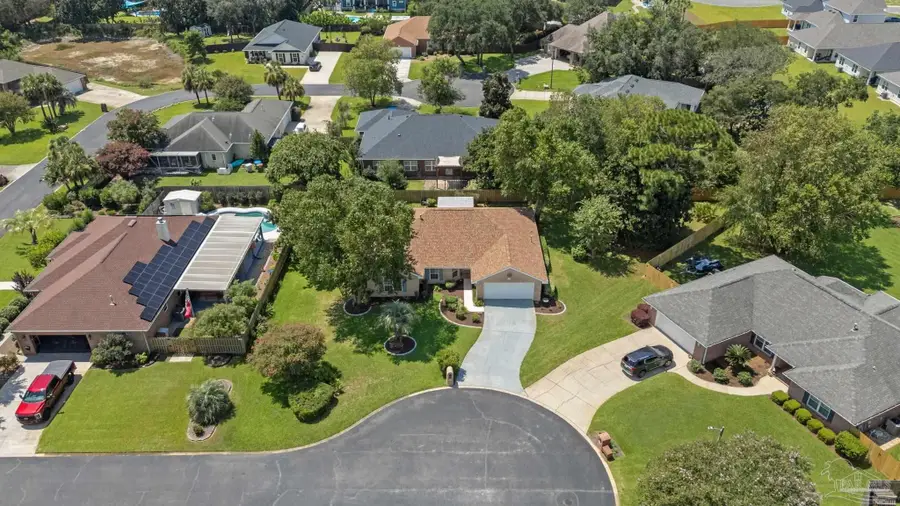 9277 Hansel Dr, Navarre, FL 32566 - #2