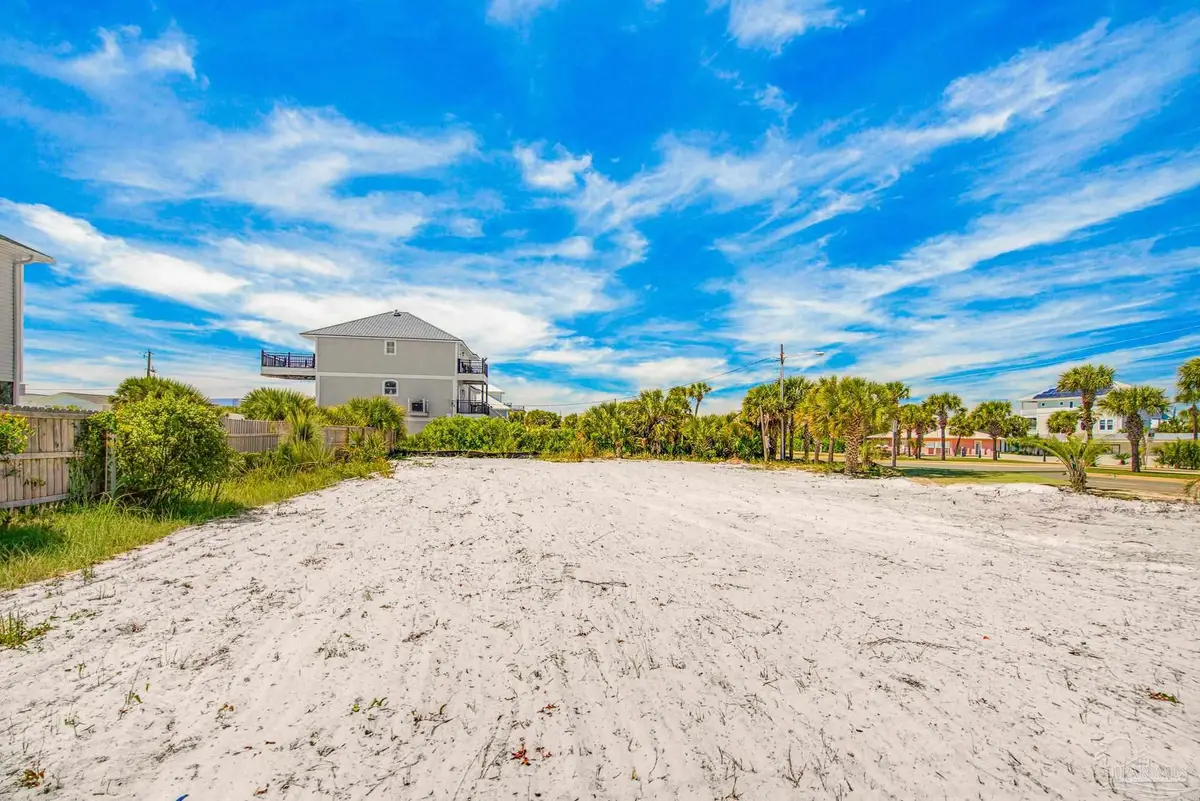 708 Via Deluna Dr, Pensacola Beach, FL 32561 - #1