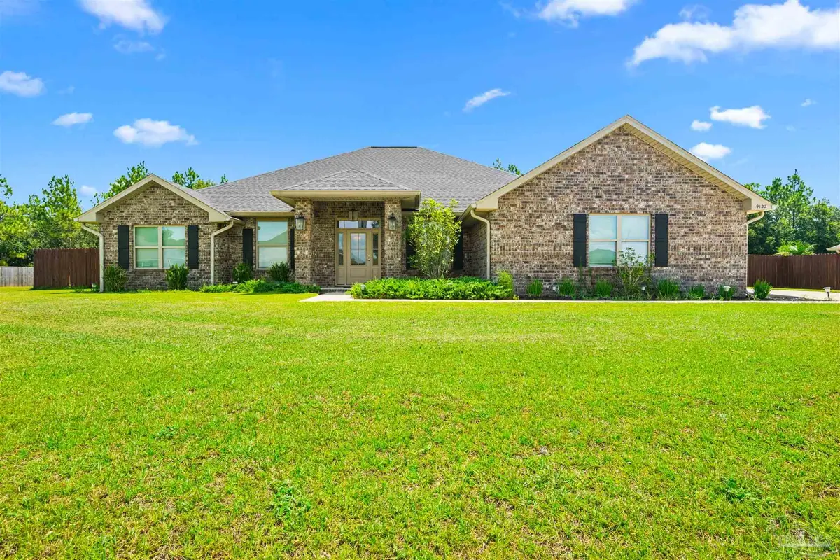 9122 Tara Cir, Milton, FL 32583 - #1