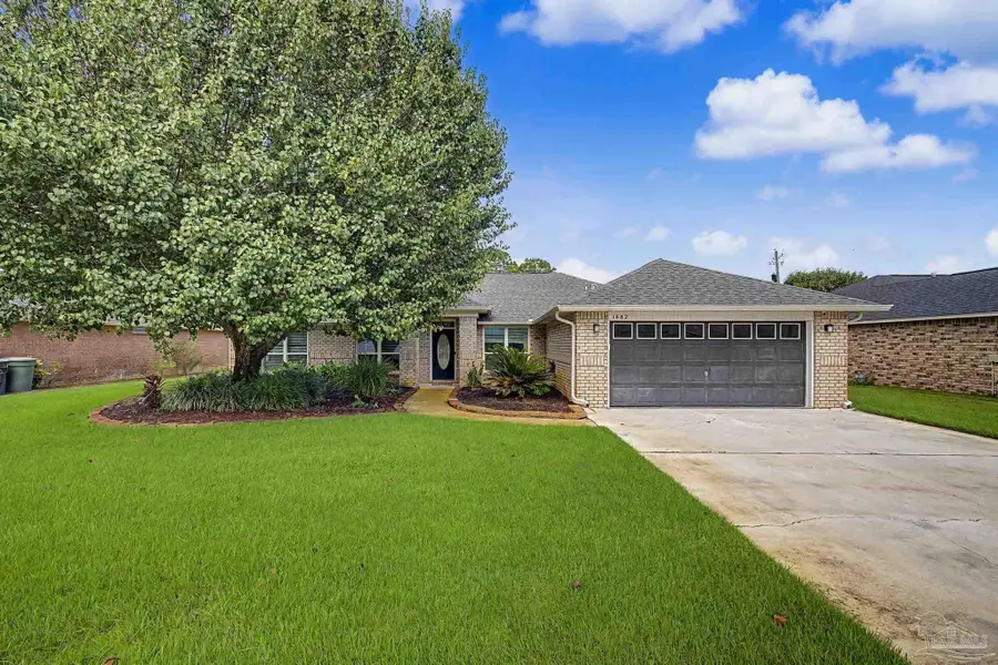 1682 Beachside Dr, Pensacola, FL 32506 - #2