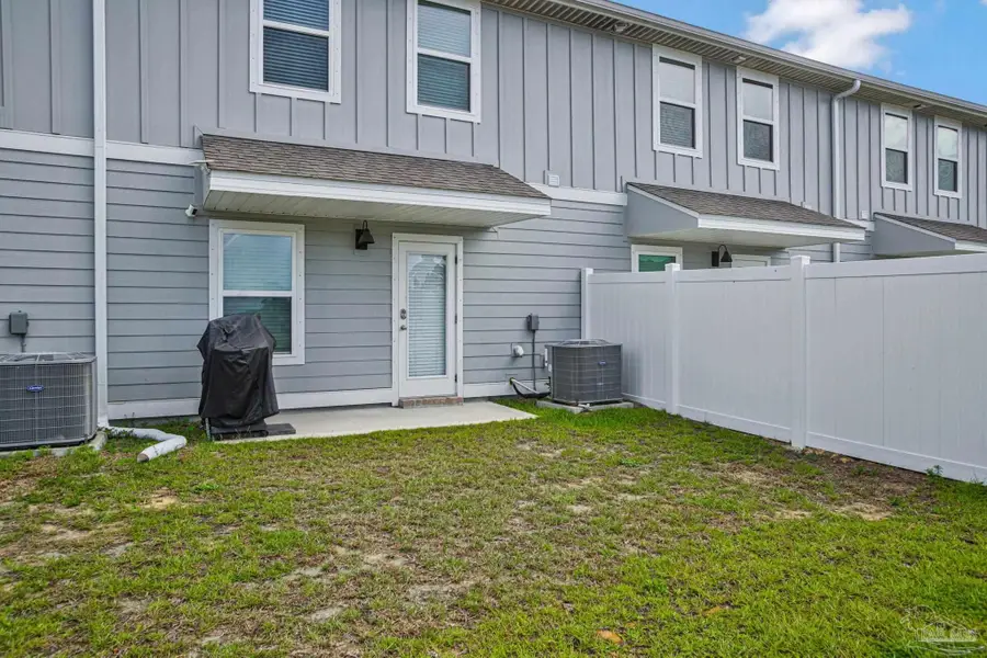5709 Stellarjay St, Gulf Breeze, FL 32563 - #2