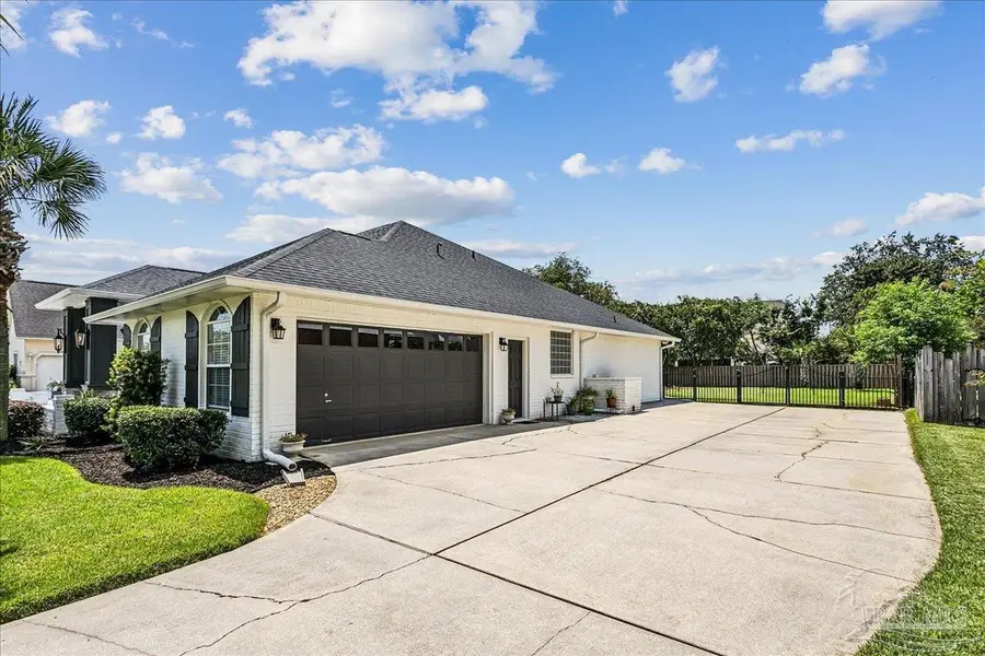 321 Mt Airy St, Cantonment, FL 32533 - #3