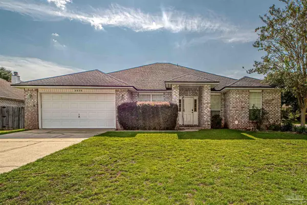 5038 Brookside Dr, Pace, FL 32571
