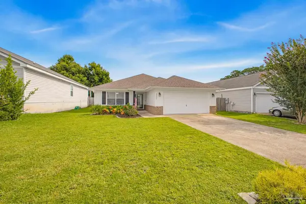 2202 Waltham St, Pensacola, FL 32505
