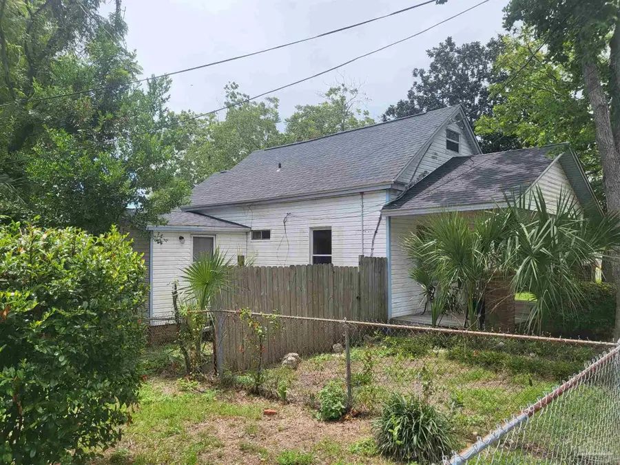 1301/1305 E La Rua St, Pensacola, FL 32501 - #3