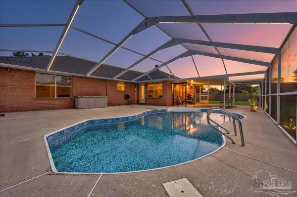 1970 Coral Island Rd, Pensacola, FL 32506