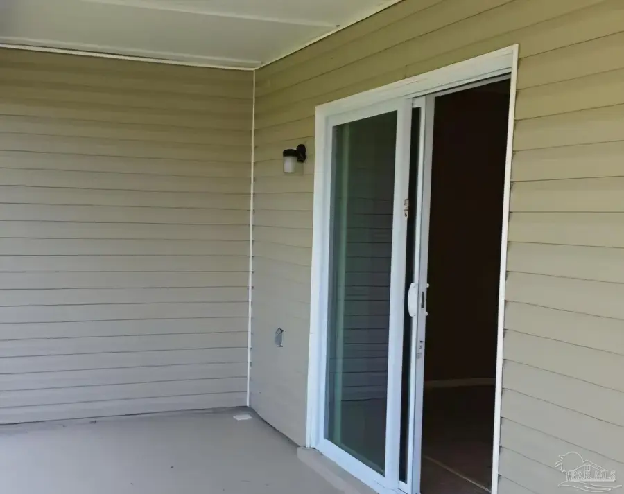 7106 Redondo Dr, Pensacola, FL 32526 - #2