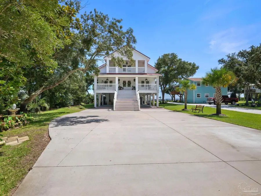 5485 Soundside Dr, Gulf Breeze, FL 32563 - #3