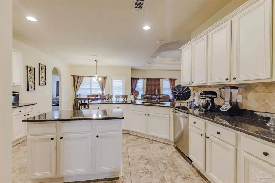 4230 Essex Terrace Cir, Pace, FL 32571 - #2