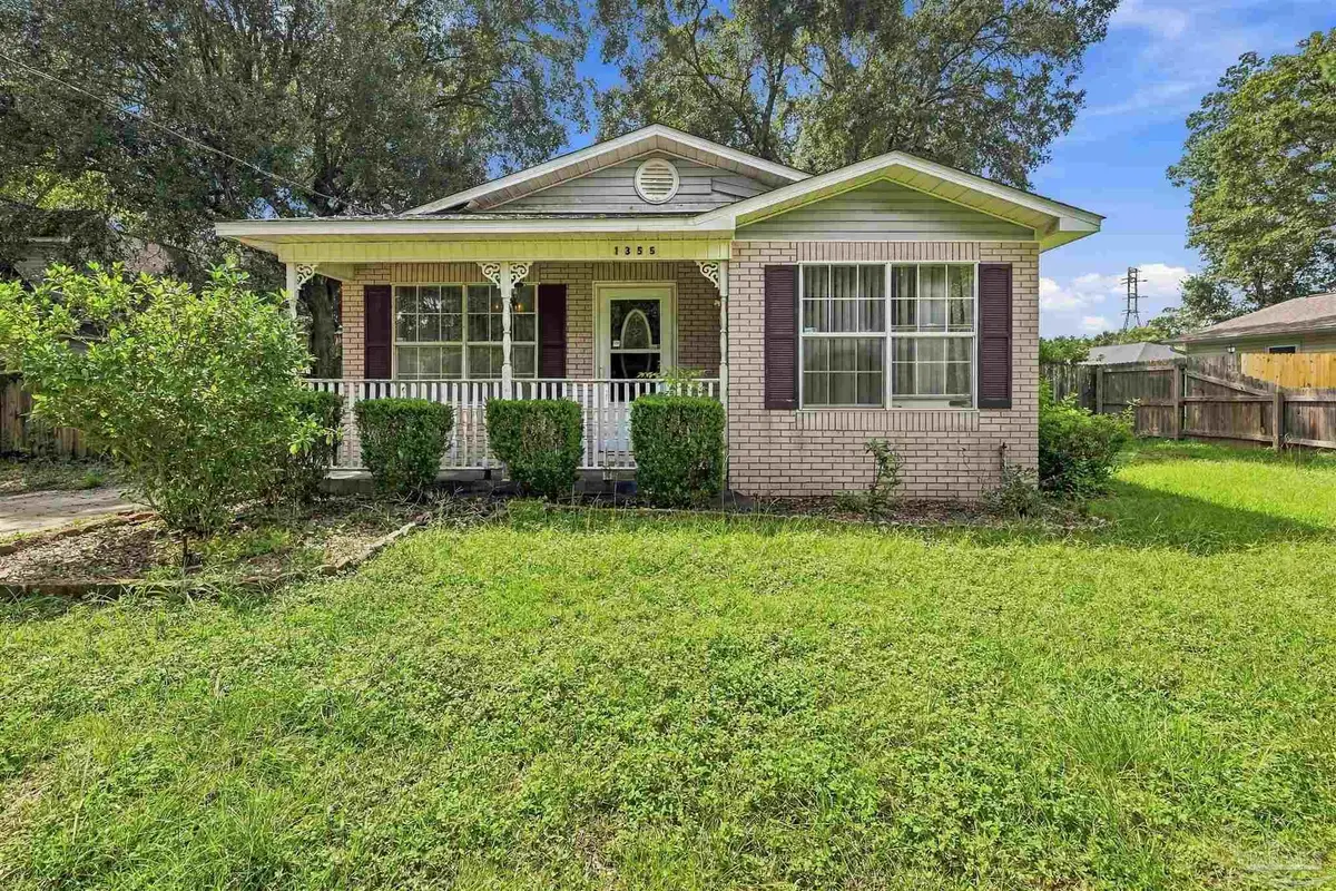 1355 Fairchild St, Pensacola, FL 32504 - #1