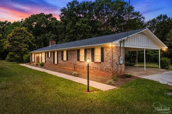 3401 Robinsonville Rd, Atmore, AL 36502