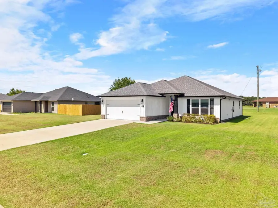 140 Saint Stephens Ct, Atmore, AL 36502 - #3
