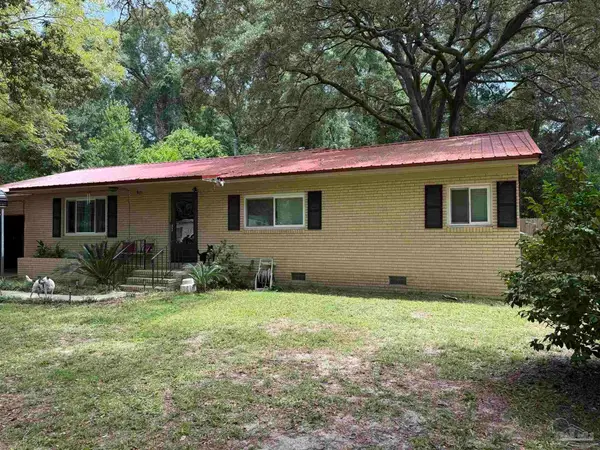 5988 Pursley Ave, Pensacola, FL 32526