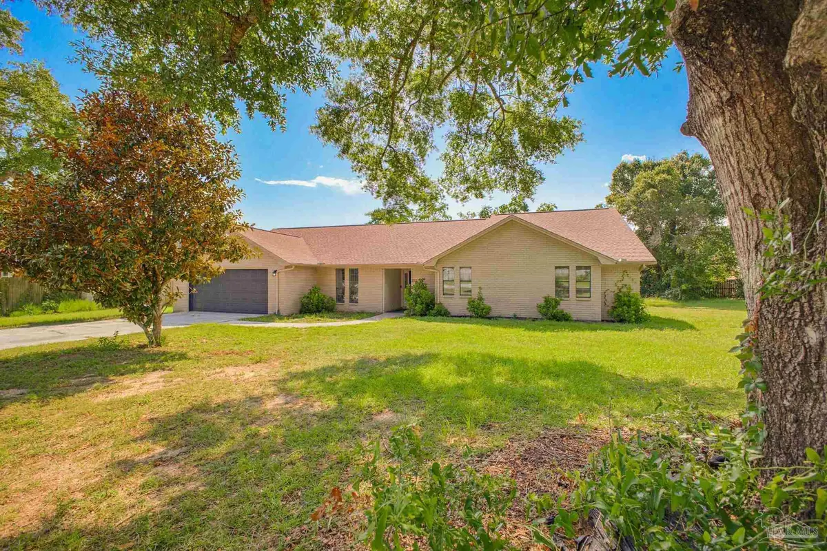 27 S 72nd Ave, Pensacola, FL 32506 - #1