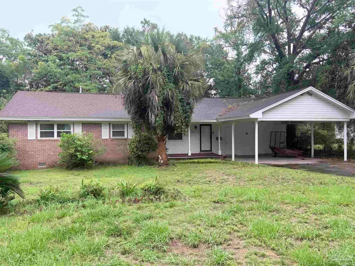 4216 Acacia Dr, Pensacola, FL 32503 - #1
