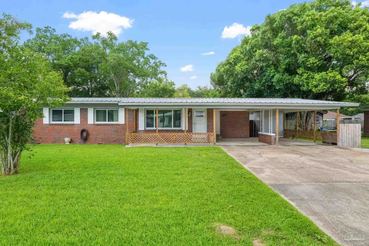 18 Cambridge Ave, Pensacola, FL 32534 - #1