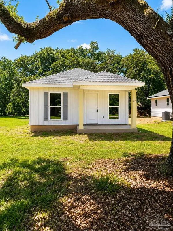 1649 Atlanta Ave, Pensacola, FL 32507