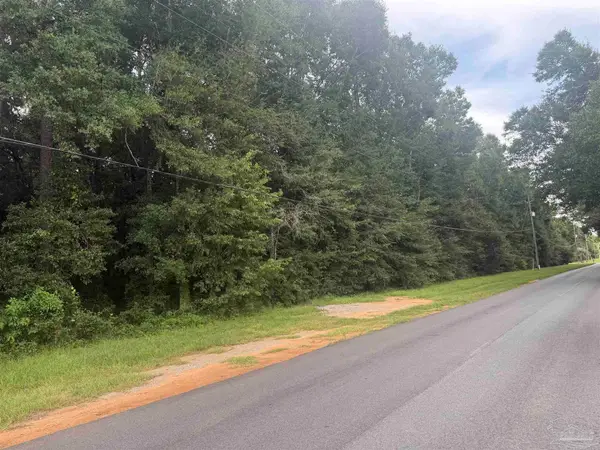 0000 E Spencer Field Rd, Pace, FL 32571